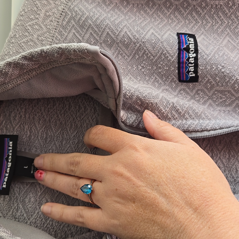 Patagonia Light Gray Patterned Jacket - image 2